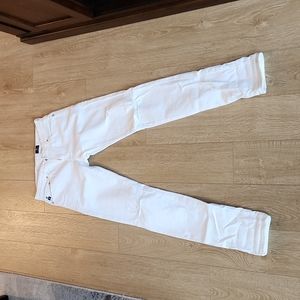 AG distressed white Skinny Jeans sz29